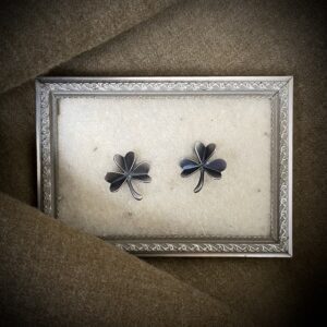 Kõrvarõngad "Ristik" suurus S, must