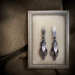 Kõrvarõngad 'Soomustatud' suurus S