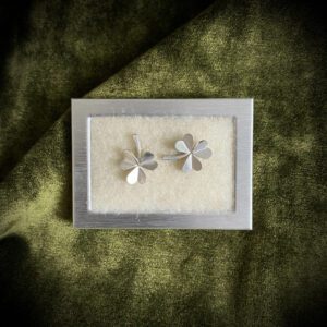 Kõrvarõngad 'Ristik' suurus XS valge