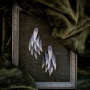 Okkalised kõrvarõngad seeriast ‘Soomustatud’